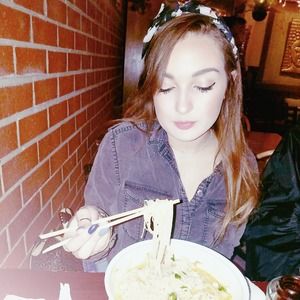 Meet your Posher, Shea